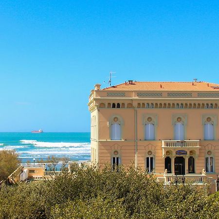 Hotel Universal Livorno Dış mekan fotoğraf