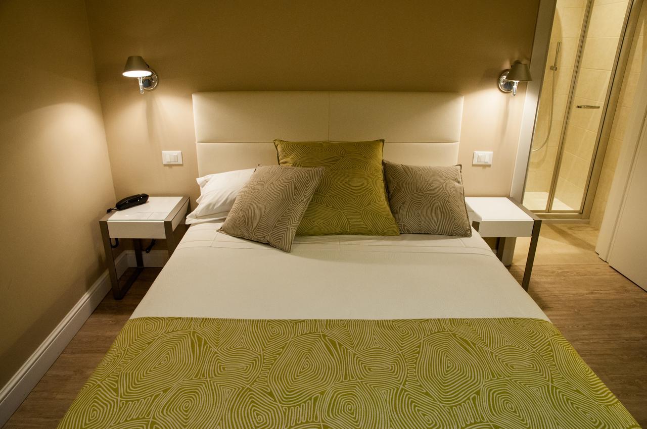 Hotel Universal Livorno Dış mekan fotoğraf
